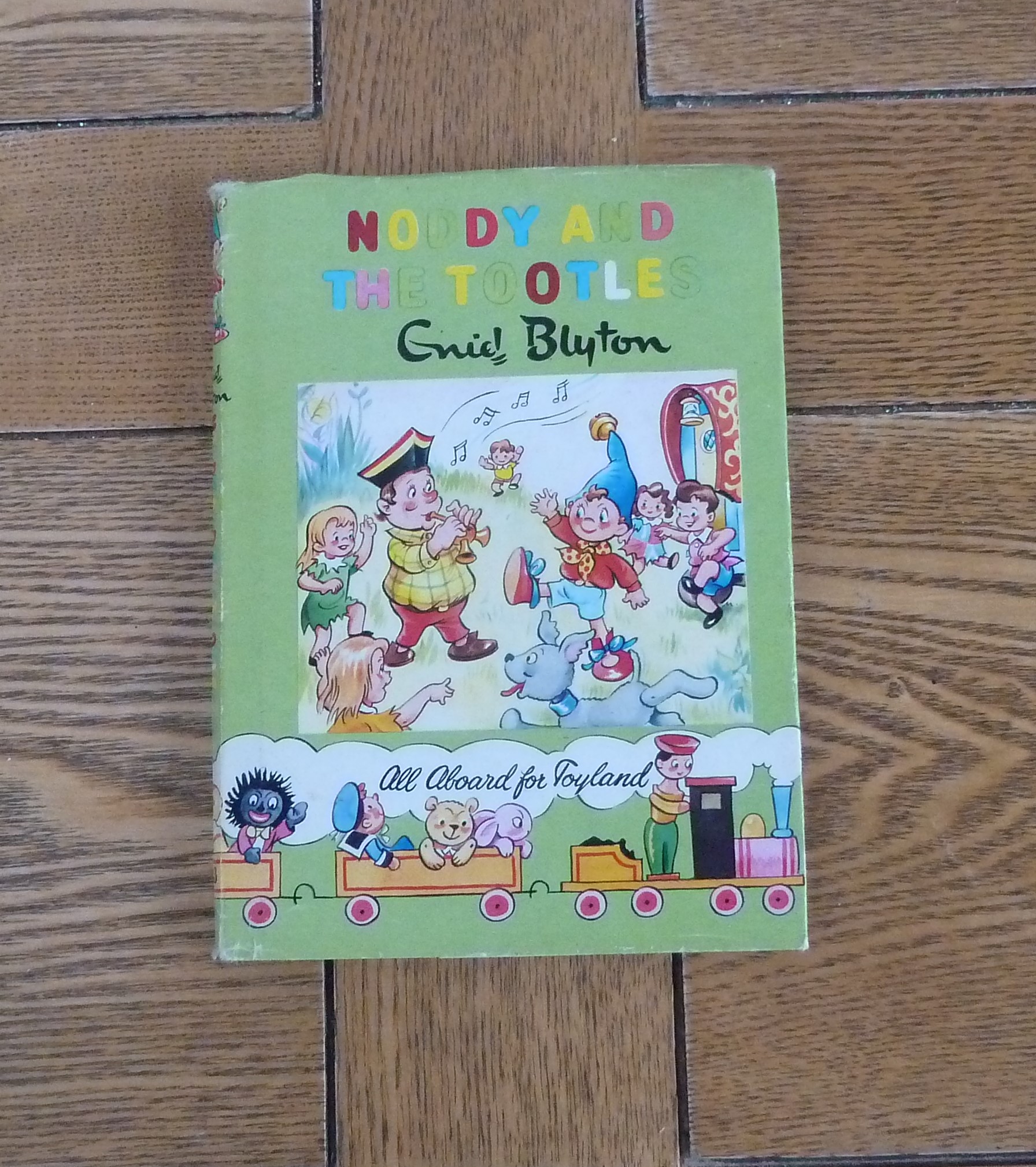 Noddy and Tootles by Enid Blyton